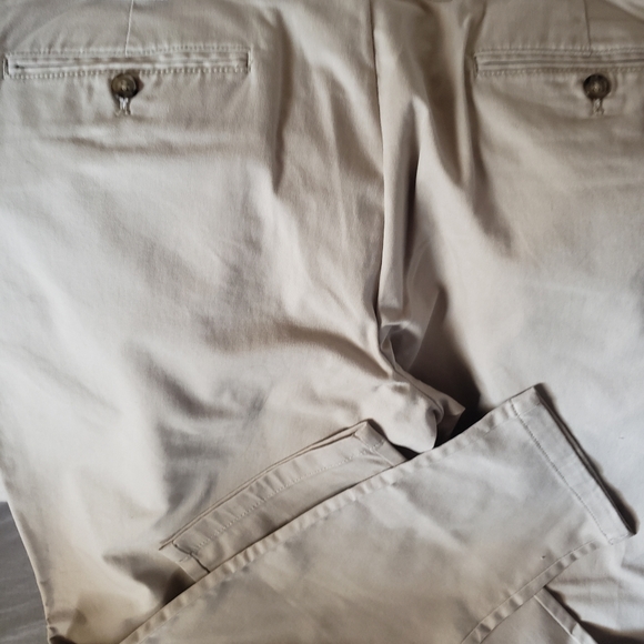 Slim Ultimate Built-In Flex Chino Pants for Men * - Picture 7 of 11